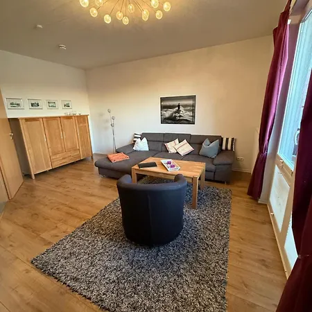 Holzteichstrasse 18 Appartement *